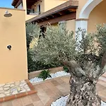 Casa de Férias Casa Merlino By La Via Del Mare Viaggi E Vacanze *