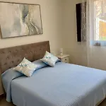 Casa de Férias Casa Merlino By La Via Del Mare Viaggi E Vacanze
