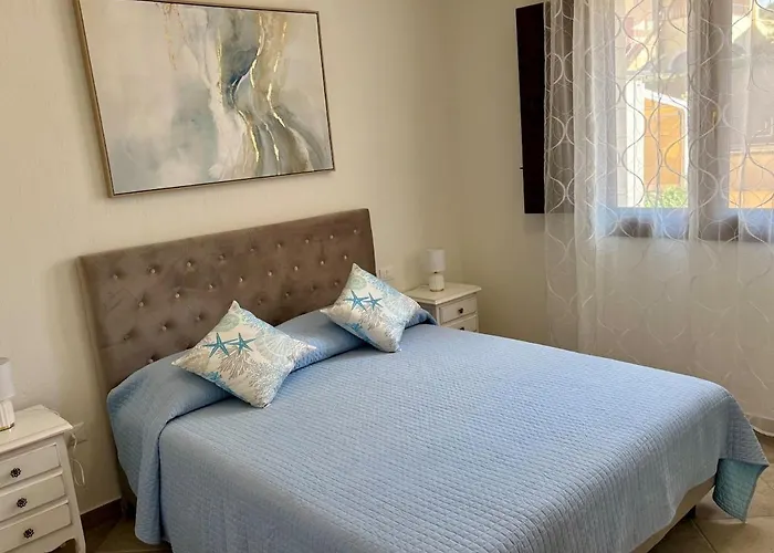 Vakantiehuis Casa Merlino By La Via Del Mare Viaggi E Vacanze