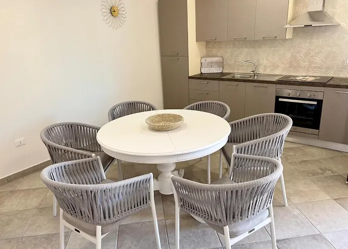 Casa Merlino By La Via Del Mare Viaggi E Vacanze Vakantiehuis Villasimius