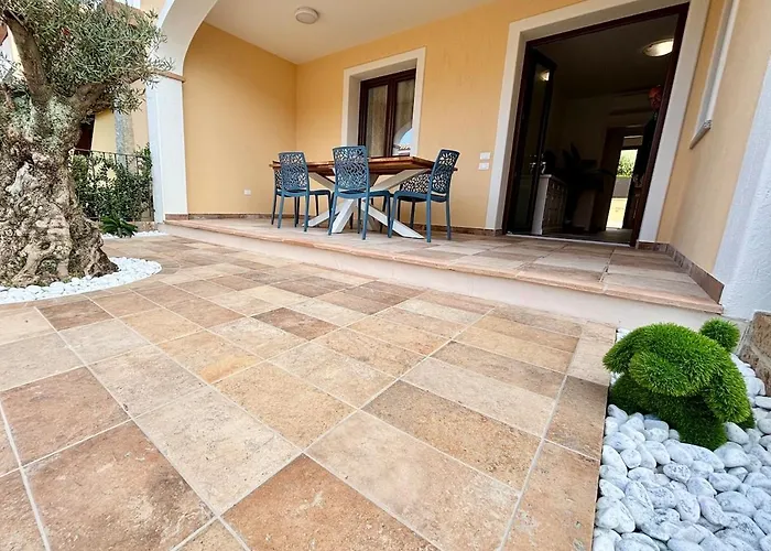 Vakantiehuis Casa Merlino By La Via Del Mare Viaggi E Vacanze