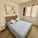 Casa Merlino By La Via Del Mare Viaggi E Vacanze 別荘