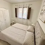 別荘 Casa Merlino By La Via Del Mare Viaggi E Vacanze