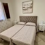Сasa de vacaciones Casa Merlino By La Via Del Mare Viaggi E Vacanze
